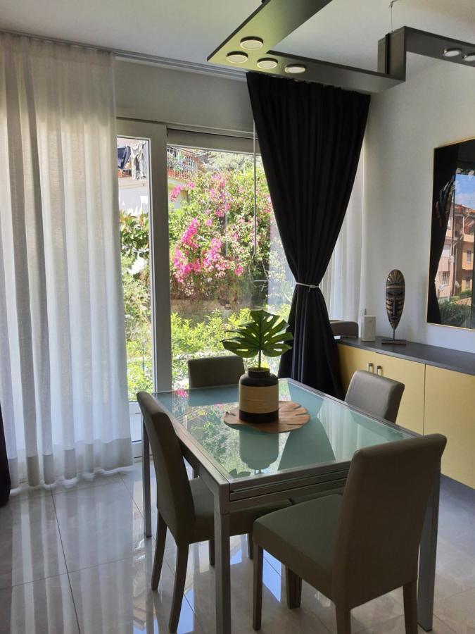 Minerva Luxury Town Center , Pool And Parking Apartment Taormina Exterior photo
