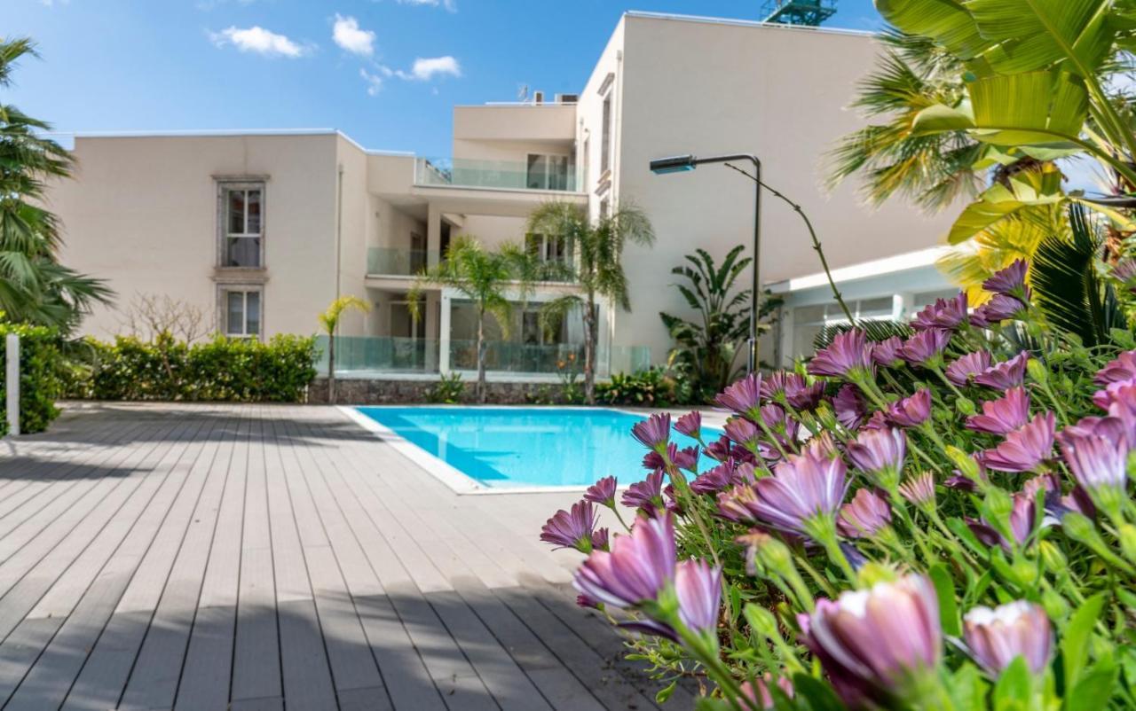 Minerva Luxury Town Center , Pool And Parking Apartment Taormina Exterior photo